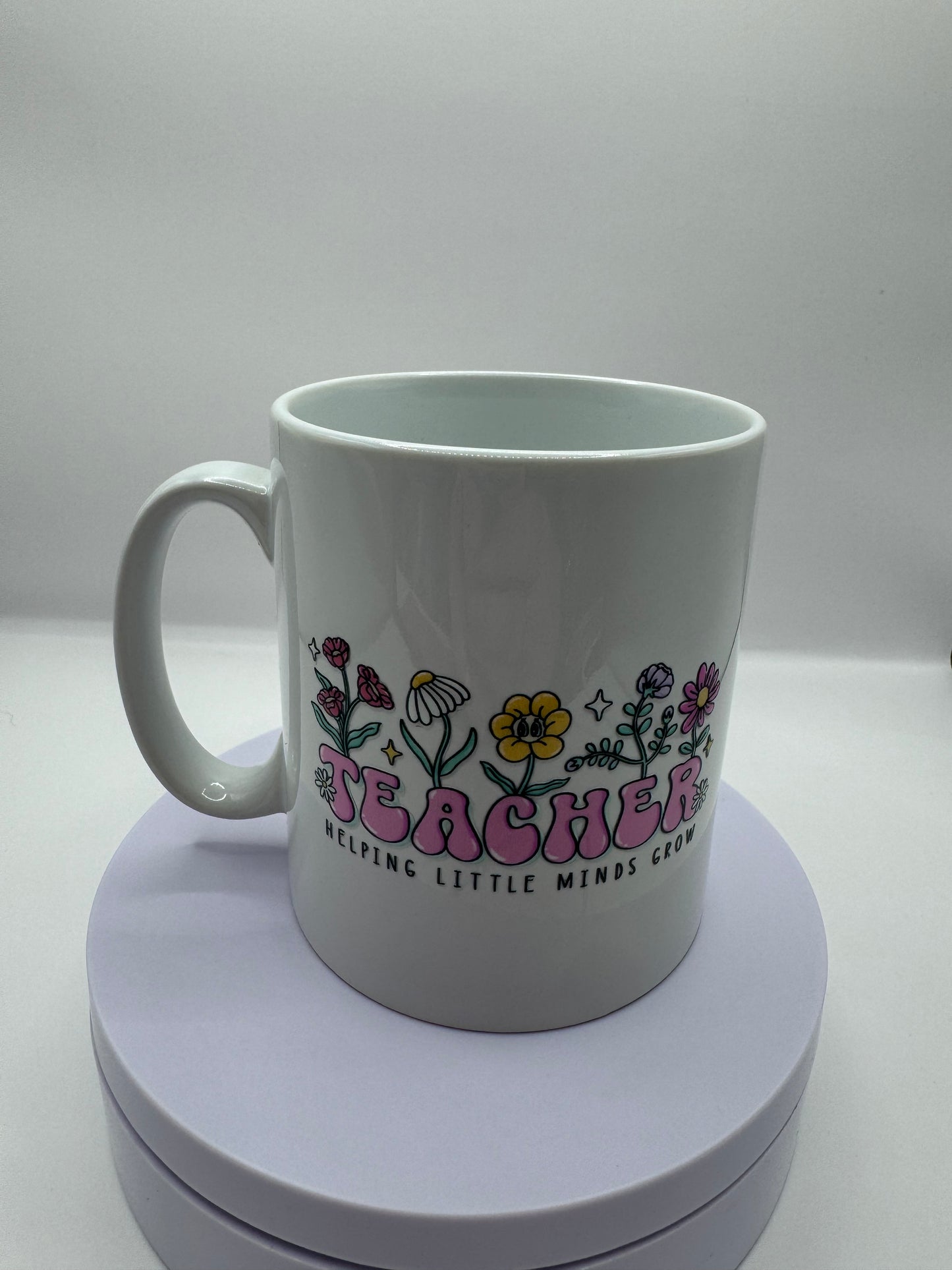 Teacher Helping Little Minds Grow 10oz Mug