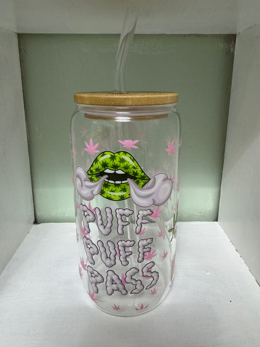 Puff Puff Pass with Lips 16oz Glass Cup