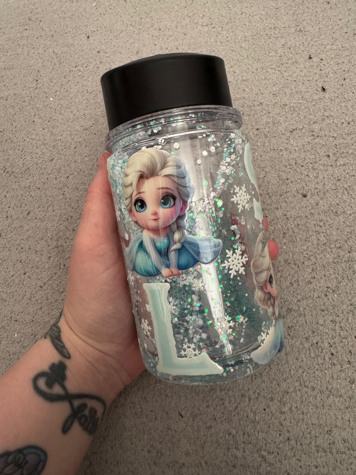 Elsa 10oz Plastic Snowglobe Bottle