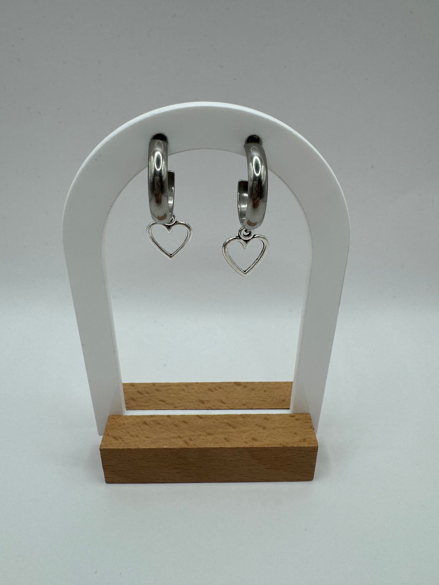 Straight Hollow Heart Fashion Earrings